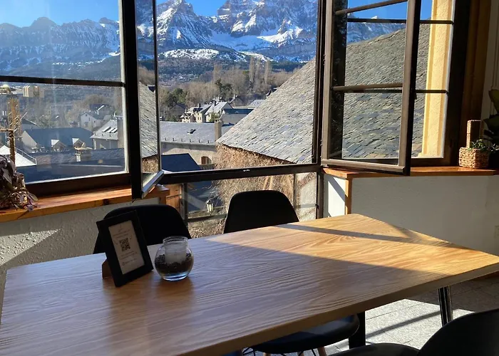 Mariana Tramacastilla de Tena